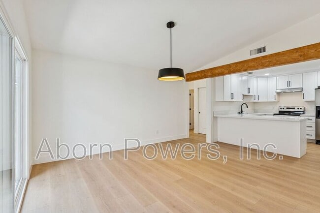 9752 Woodhollow Way in Sacramento, CA - Building Photo - Building Photo