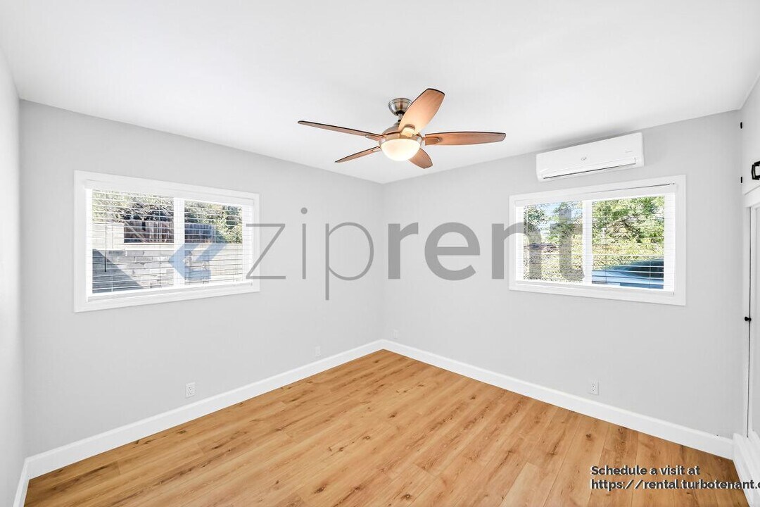 5183 Olivewood Ave in Riverside, CA - Building Photo