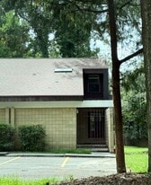 4304 SW 70th Terrace in Gainesville, FL - Building Photo