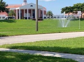 30 Oakridge C in Deerfield Beach, FL - Building Photo