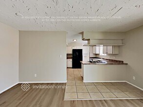 4130 W Mission Ln in Phoenix, AZ - Foto de edificio - Building Photo