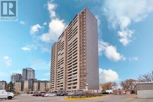 3390 Weston Rd in Toronto, ON - Building Photo