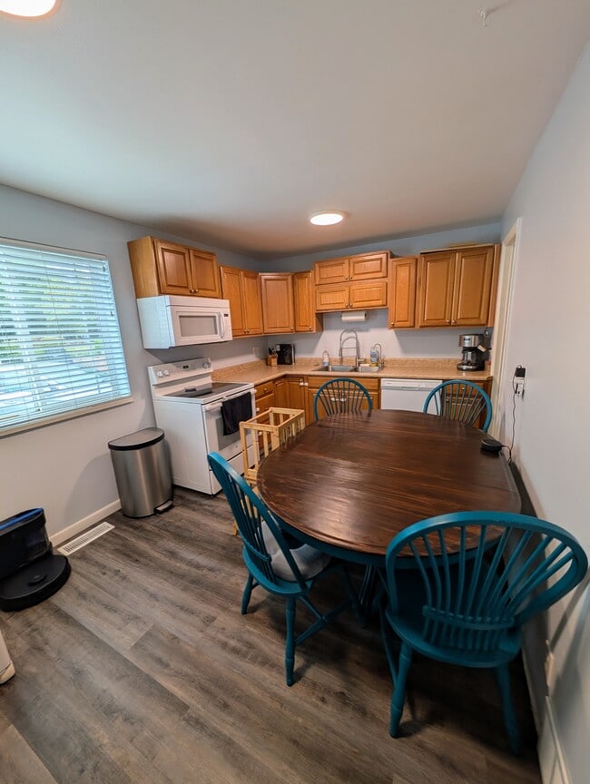 property at 556 W 800 N St