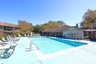 1829 Villa Maison in Mount Pleasant, SC - Building Photo - Building Photo