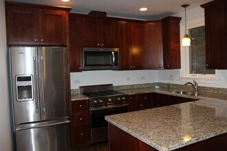 1215 N Cleaver St in Chicago, IL - Building Photo - Building Photo
