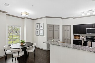 Capri Villas at the Lake in Conroe, TX - Building Photo - Building Photo