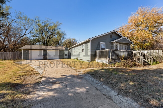 1823 S Hiram St in Wichita, KS - Building Photo - Building Photo