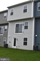 119 Brashear Ct in Martinsburg, WV - Building Photo