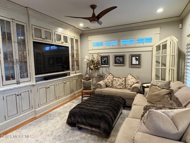 162 Bridge Ave in Red Bank, NJ - Building Photo - Building Photo