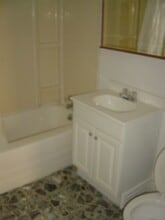 108 N 28th Ave W in Duluth, MN - Building Photo - Building Photo