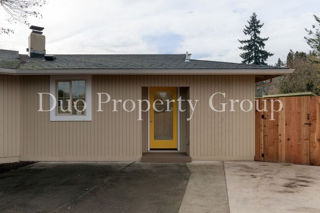 306 Van Duyn St-Unit -ADU in Eugene, OR - Building Photo - Building Photo