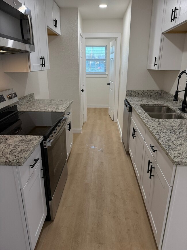 308 E Bourn St in Rockwall, TX - Building Photo - Building Photo