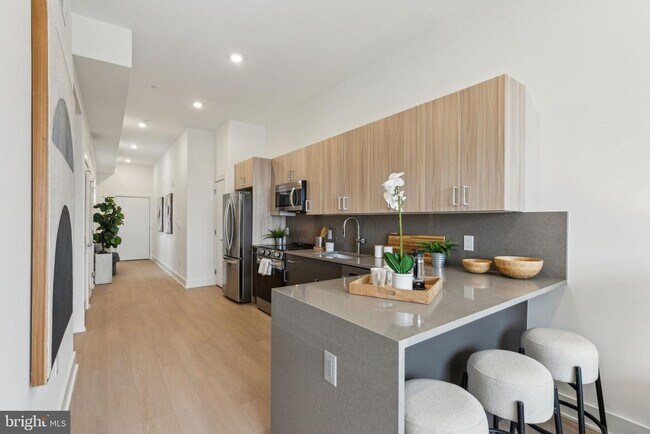 1731 Tilghman St in Philadelphia, PA - Building Photo - Building Photo