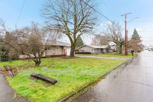 389 Appleblossom Ave N in Keizer, OR - Building Photo - Building Photo