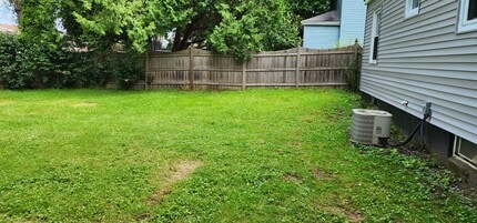 113 Parker Ave in Salina, NY - Building Photo - Building Photo