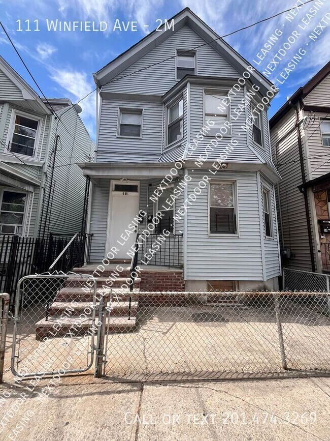 111 Winfield Ave-Unit -2M in Jersey City, NJ - Building Photo - Building Photo