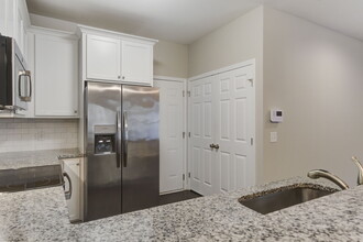 108 Pine Ct in Summerville, SC - Building Photo - Building Photo