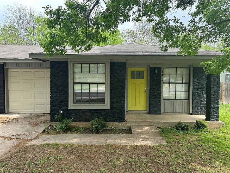 1429 Hyridge Cir in Round Rock, TX - Building Photo