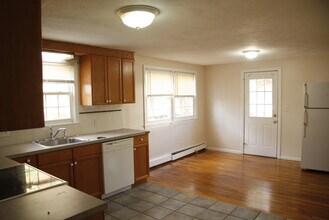 6 Dragon Court Cir, Unit NA in Woburn, MA - Building Photo - Building Photo