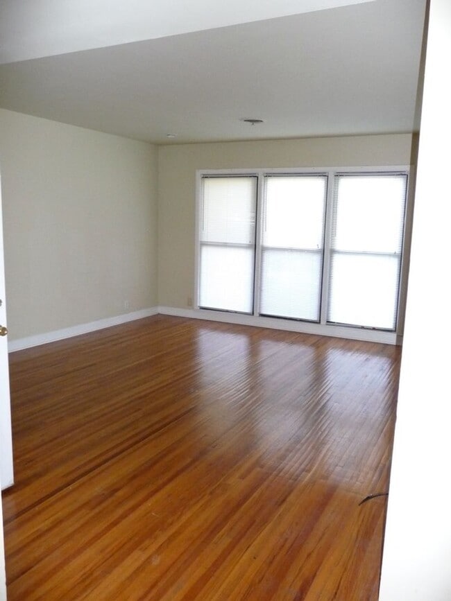 property at 246 White Bridge Pike