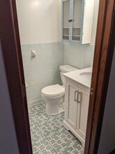 2070 English St in Maplewood, MN - Building Photo - Building Photo