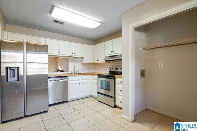 3507 Wildewood Dr in Pelham, AL - Building Photo - Building Photo