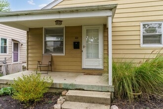 62 E Stanton Ave in Columbus, OH - Building Photo - Building Photo