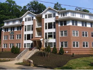 Jefferson Commons in Charlottesville, VA - Building Photo