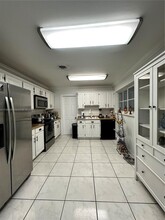 9401 SW 26th St in Miami, FL - Building Photo - Building Photo