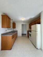 4662 Valley E Blvd-Unit -2 in Arcata, CA - Building Photo - Building Photo