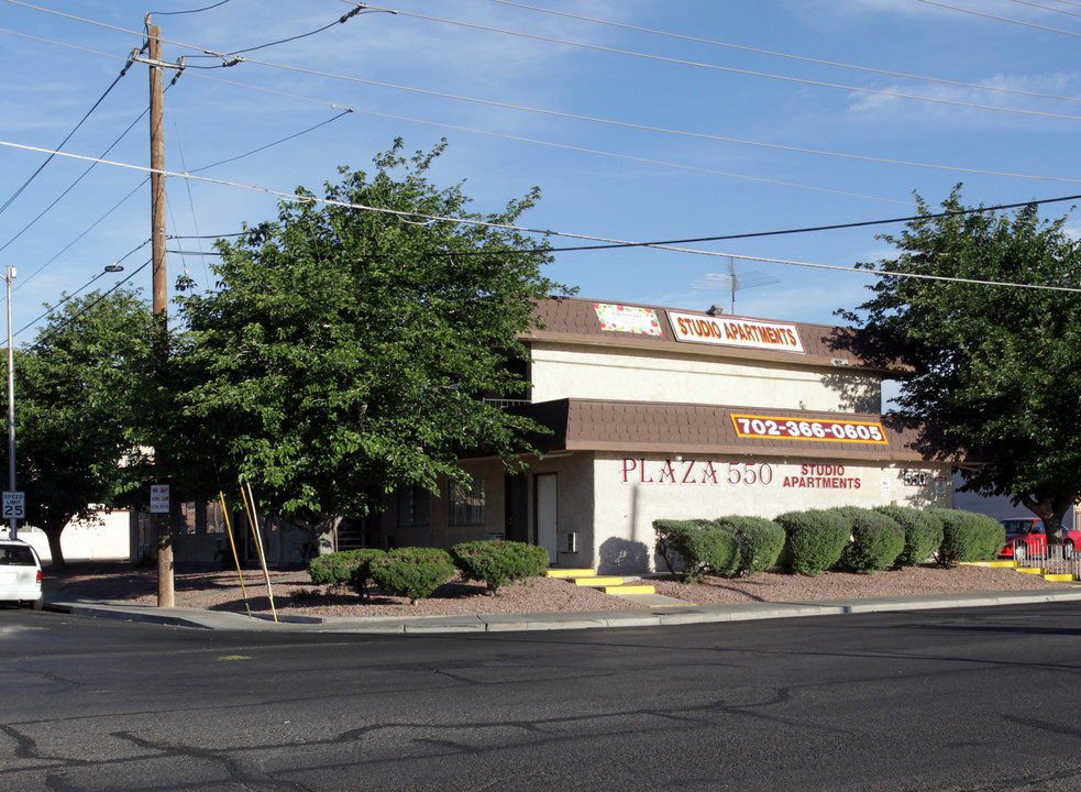 Plaza 550 Apartments in Las Vegas, NV - Building Photo