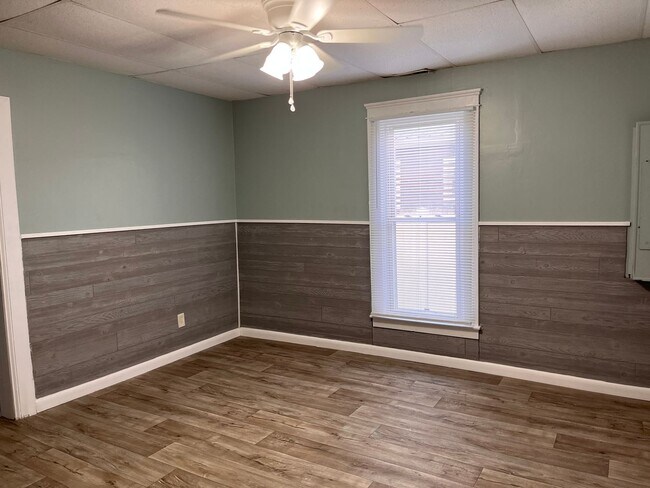 306 W 5th St in Corbin, KY - Building Photo - Building Photo