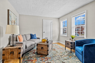 New Port Landing in Portsmouth, VA - Building Photo - Interior Photo