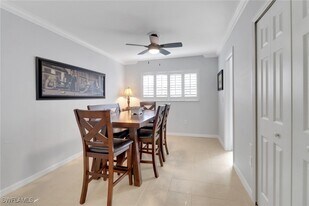 16466 Timberlakes Dr in Ft. Myers, FL - Building Photo