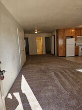 214 Oak St in Rogue River, OR - Building Photo - Building Photo