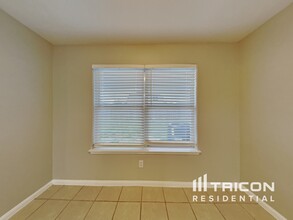 26939 Wild Duck Ln in Hockley, TX - Foto de edificio - Building Photo