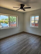 2754 SW 34th Ave in Miami, FL - Building Photo - Building Photo