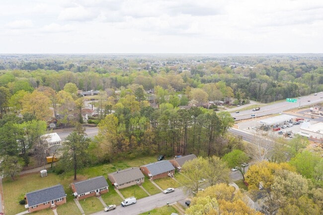 314 Prince Albert Ave in Colonial Heights, VA - Building Photo - Building Photo