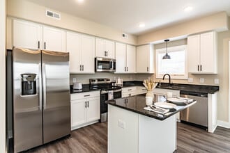 Martin Street Villas in Clarksville, TN - Foto de edificio - Interior Photo