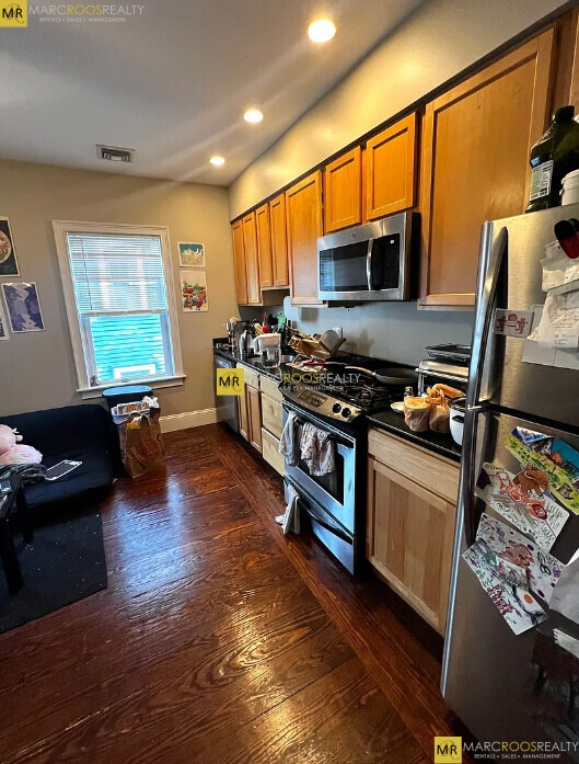 180 Hillside St, Unit 3 in Boston, MA - Building Photo - Building Photo