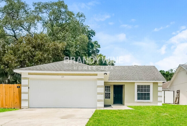 property at 424 Candler Ave
