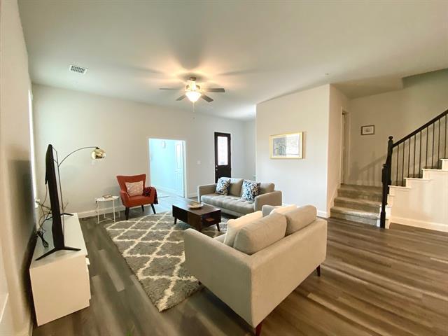 7421 Sunset Blvd in Rowlett, TX - Building Photo