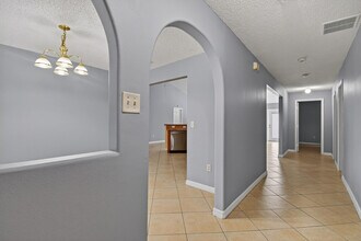 4066 SW Canrady St in Port St. Lucie, FL - Building Photo - Building Photo