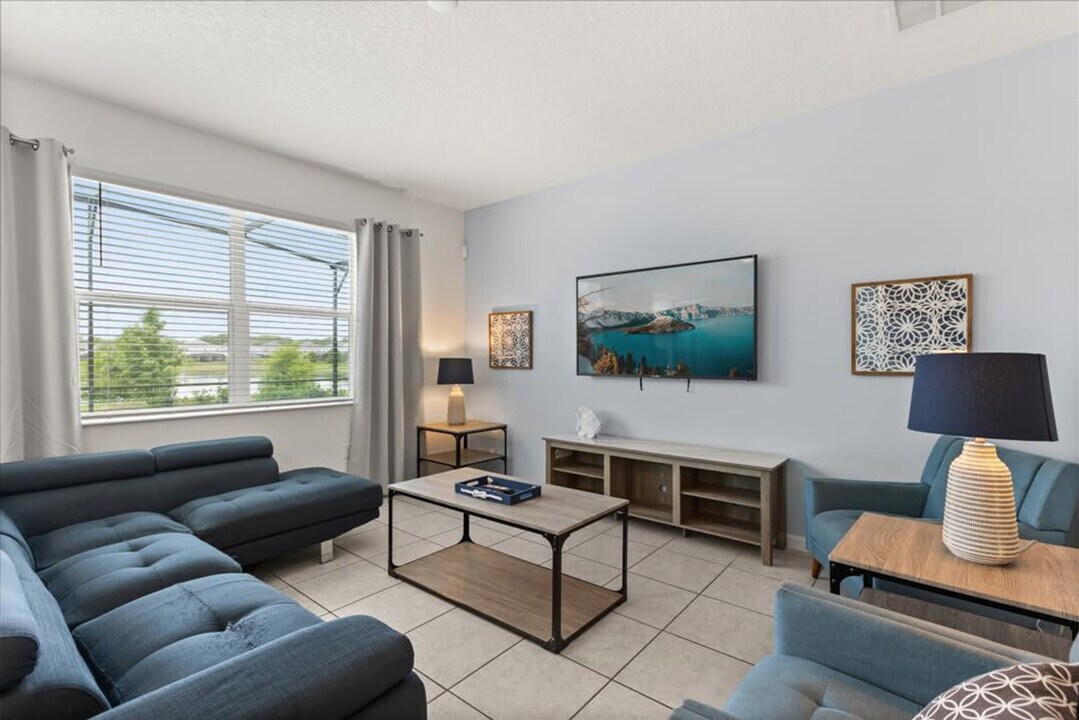 4486 Monado Dr in Kissimmee, FL - Building Photo