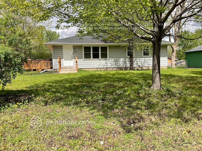 property at 816 81st Ave N