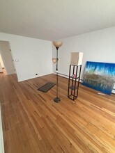 1125 Bohland Ave, Unit 1 in Bellwood, IL - Building Photo - Building Photo