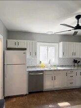 25 Rosebank Ave, Unit 2 in Providence, RI - Building Photo - Building Photo