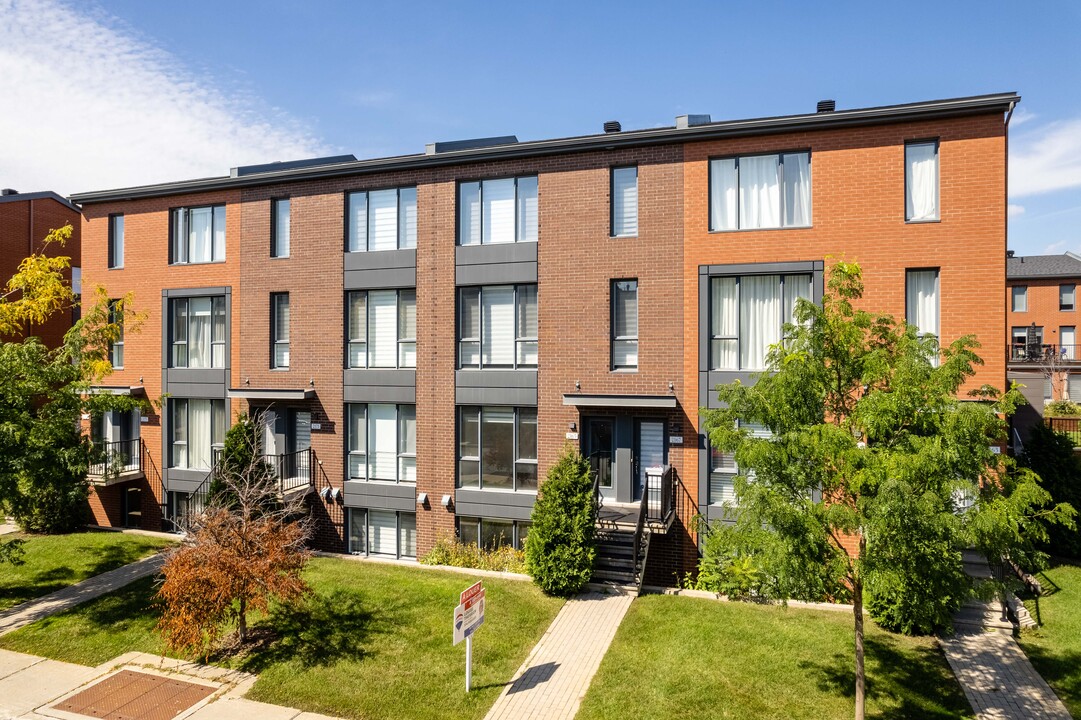 2171 Du Borée Rue in Montréal, QC - Building Photo