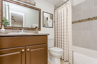 Parkgreen on Gessner in Houston, TX - Building Photo - Building Photo