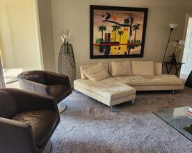 3001 NE 185th St in Aventura, FL - Building Photo - Building Photo